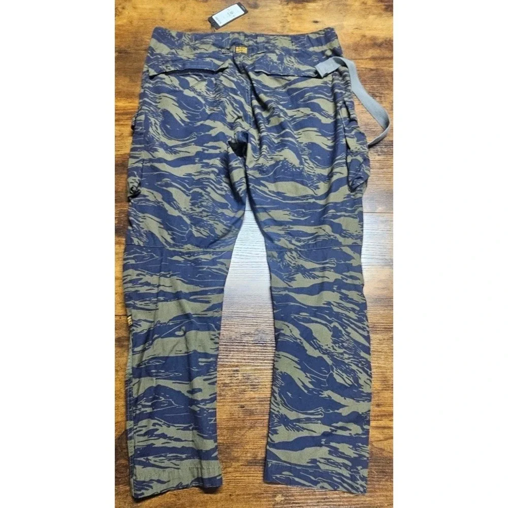 G-Star Raw 3D Tapered Tiger Camo Cargo 2.0 Ripstop Shadow Olive Size 33x30 NWT